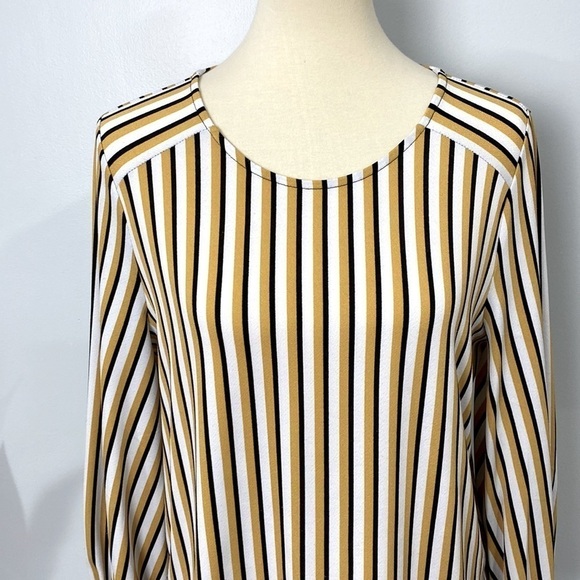 Adrianna Papell top - Picture 2 of 8